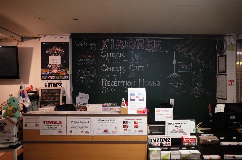 Kimchee Downtown Guesthouse Сеул Екстериор снимка