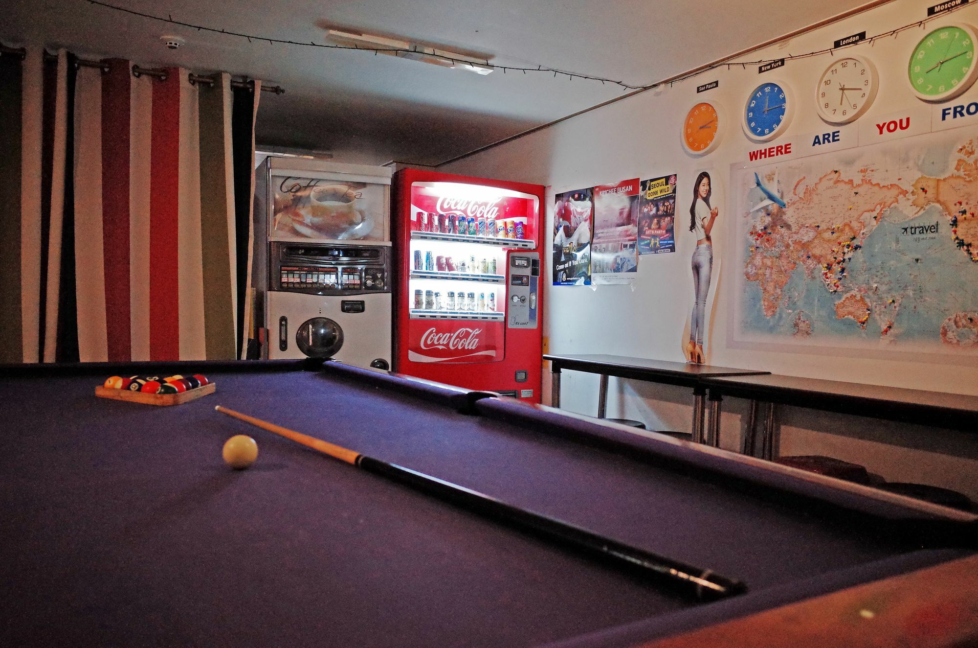 Kimchee Downtown Guesthouse Сеул Екстериор снимка