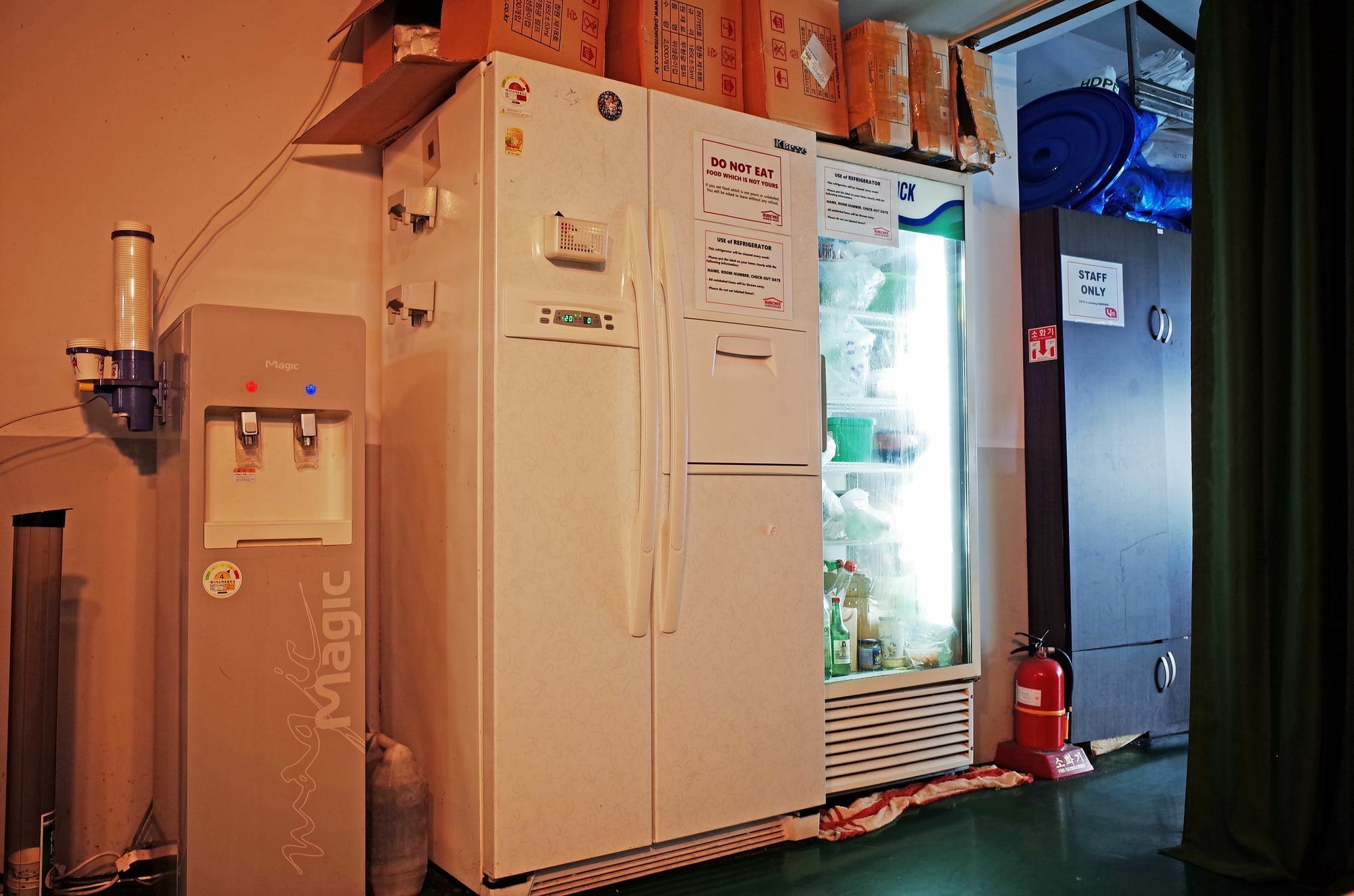 Kimchee Downtown Guesthouse Сеул Екстериор снимка