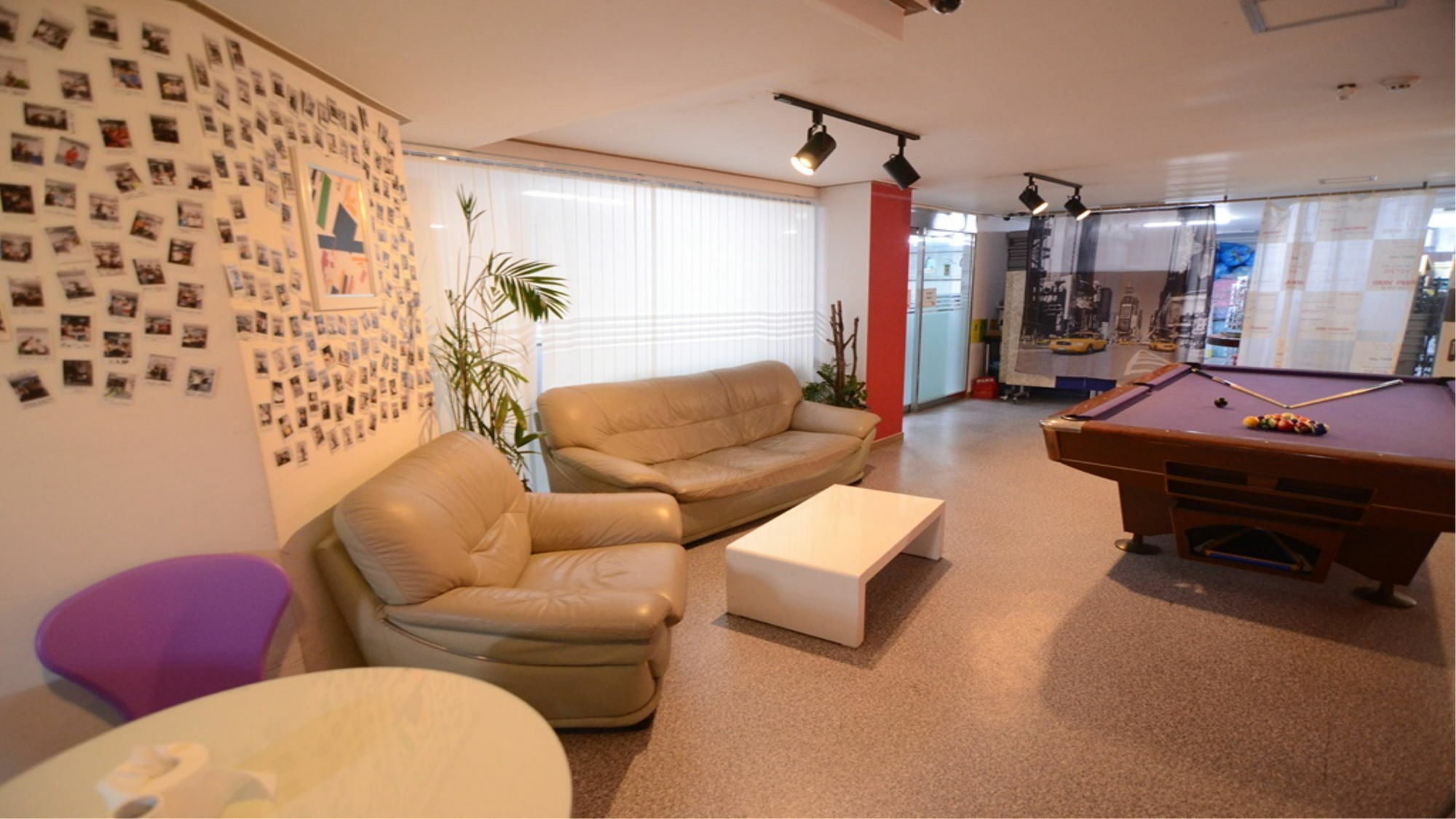 Kimchee Downtown Guesthouse Сеул Екстериор снимка